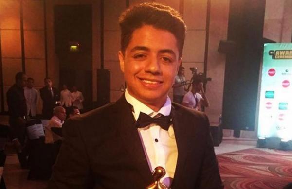 بالفيديو : إيهاب أمير يتألق في مصر و يتوج بهذه الجائزة ..