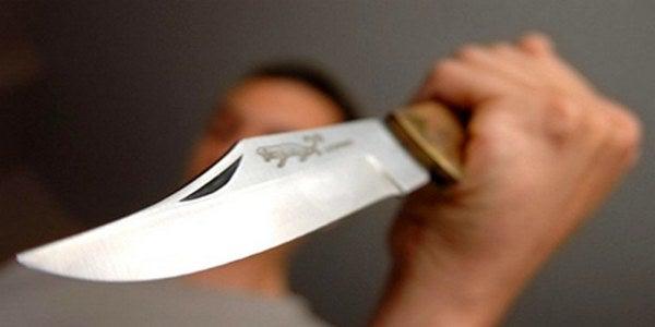 نقل شاب في حالة حرجة بعد تعرضه لطعنات بالسلاح الأبيض بمقهى ببني ملال