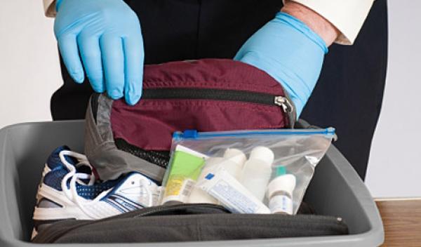 دخول الإجراءات الأمنية المطبقة بالمطارات الوطنية على السوائل والغازات المضغوطة والهلاميات حيز التنفيذ