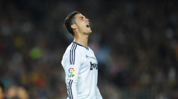 رونالدو : لو كان لي الحق لاخترت "نفسي" أفضل لاعب في العالم!