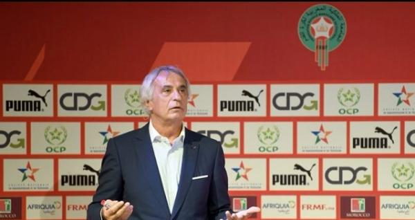 أنباء عن حصول "وحيد" على تعويض مالي كبير مقابل فسخ عقده مع الجامعة