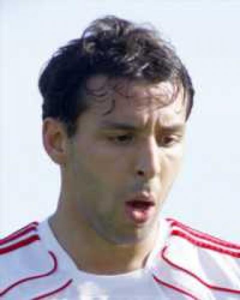 الحمداوي يتدرب وحيدا و مدرب فولهام لايريده