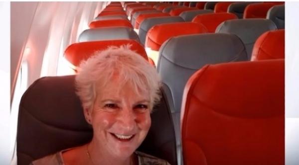 طائرة تقلع براكبة واحدة من اسكتلندا إلى اليونان