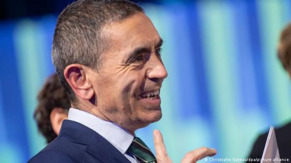 هل رفض مخترع لقاح بيونتك- فايزر أخذه فعلاً؟ ..خبراء يجيبون