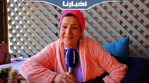 الفنانة زهيرة صديق تدخل في صراع مع الخياري في سيتكوم "ديرو النية"