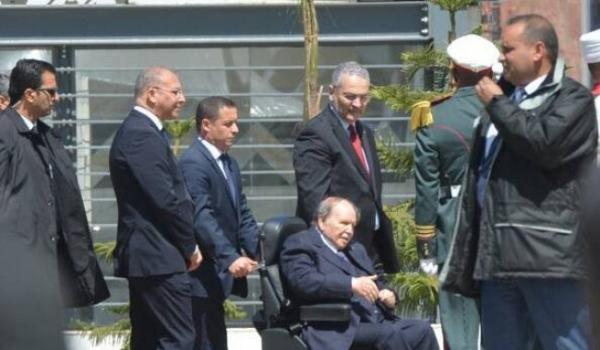 48 ساعة "حاسمة" في الجزائر لاتخاذ أولى القرارات في مرحلة ما بعد بوتفليقة