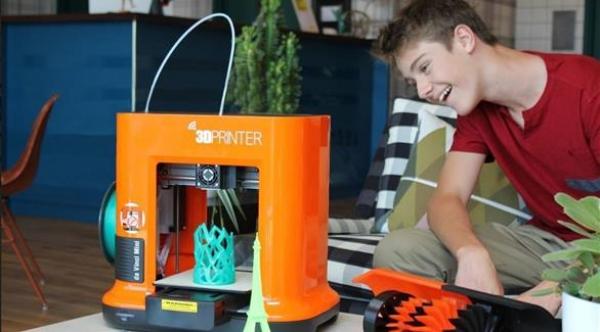 "دا فينشي ميني" طابعة ثلاثية الأبعاد بأقل من 300 دولار