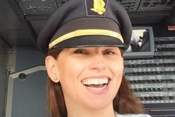 طرد قائدة طيران من عملها بعد نشرها صور محرجة لموظفي الخطوط الجوية البريطانية (صور)