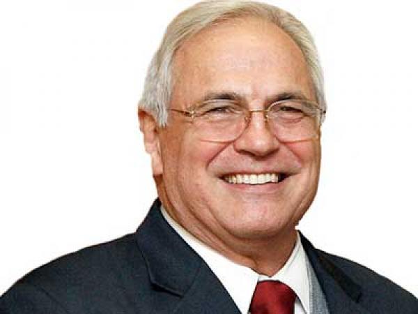 المبعوث الدولي ‘روس′ يعود الى المغرب ومخيمات تندوف مسلحا باسترتيجية جديدة لتحريك المفاوضات