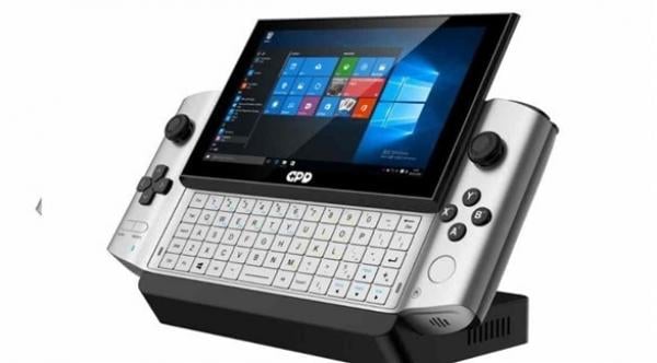 جهاز ألعاب جوال جديد بججم نينتندو سويتش ونظام ويندوز 10