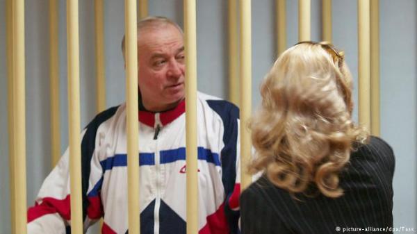 بريطانيا ـ جاسوس روسي سابق بحالة حرجة بعد تعرضه لمادة مجهولة