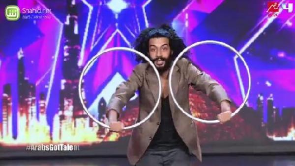 متسابق مغربي يدهش لجنة تحكيم عرب غوت تالنت (فيديو)