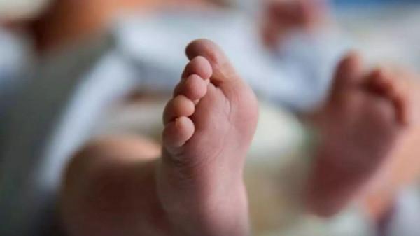 إصابة طفل في عمر السنتين بفيروس كورونا بطاطا