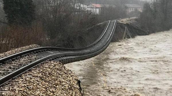 إسبانيا .. مصرع أربعة أشخاص جراء سوء الأحوال الجوية بجهة أستورياس