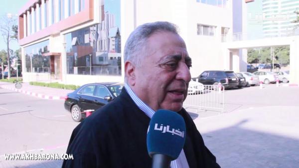 زيان يسخر من يتيم: وزير وباقي كيفكر فالحب والغرام تبارك الله عليه