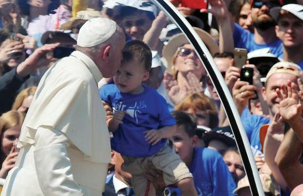 «داعش» يدعو إلى «الجهاد في البلقان» خلال زيارة البابا لساراييفو