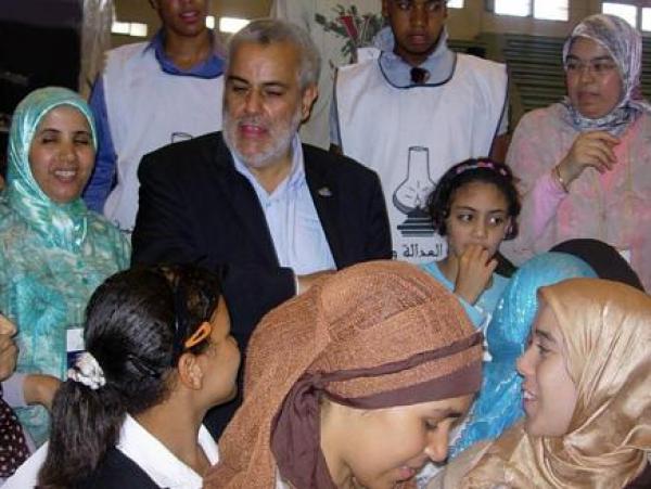 زوجة بن كيران: لا أقبل التعدد.. وأبي رفض اقتراني بزوجي بسبب \"يساريته\"