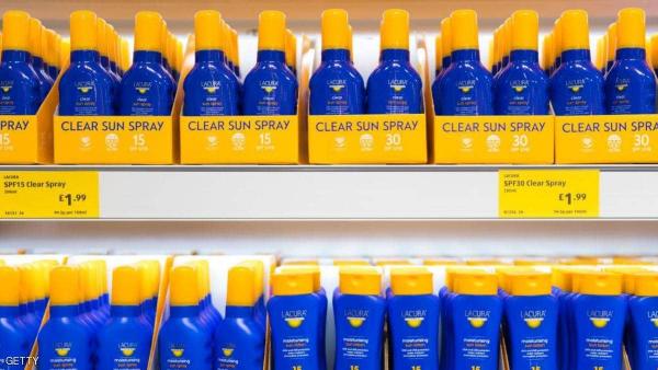 دراسة : الاستعمال المفرط لكريمات الوقاية من الشمس لا يخلو من مخاطر