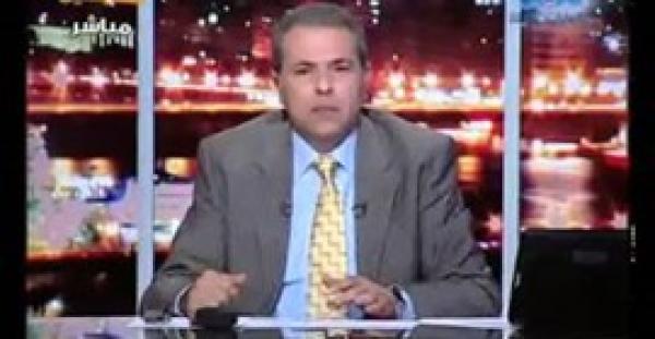 بالفيديو.. من جديد توفيق عكاشة يخلع «الجزمة» لمسؤولي حماس على الهواء