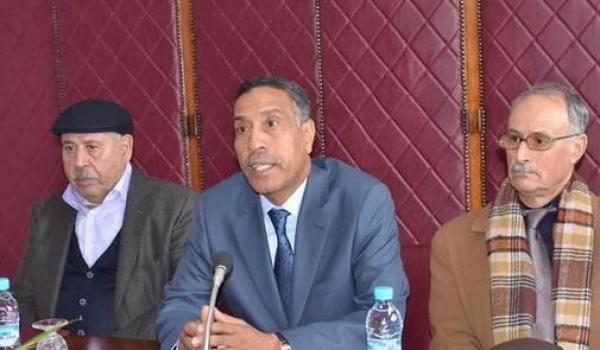 النقابات تتفق مع بنكيران على إعادة ملف التقاعد إلى نقطة الصفر