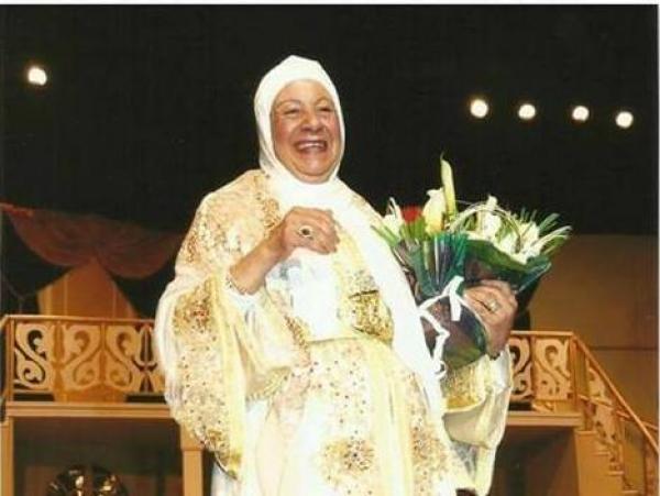 وفاة الفنانة المغربية فاطمة بنمزيان بعد معاناة طويلة مع المرض
