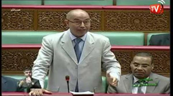 برلماني يقصف القنوات العمومية حول فبركة الصور في حراك الحسيمة