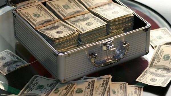 أوكسفام: مليارديرات مغاربة وعرب زادت ثرواتهم منذ بدء كورونا ..والمغرب لو فرض ضريبة على الثروة سيجمع 6 مليار دولار