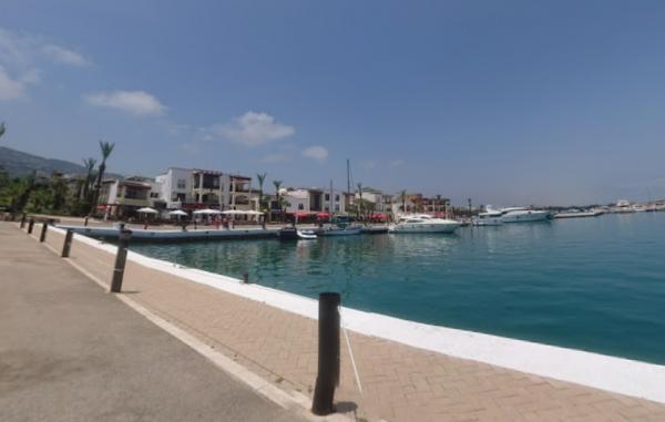 مسؤول بالخزينة العامة دار قربالة في باركينغ "مارينا أسمير" ورفض أداء تعريفة ركن سيارته