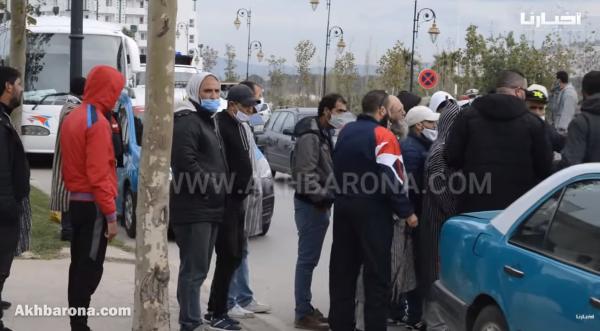 نايضة بين أصحاب الطاكسيات والحافلات بالمحطة الطرقية بتطوان