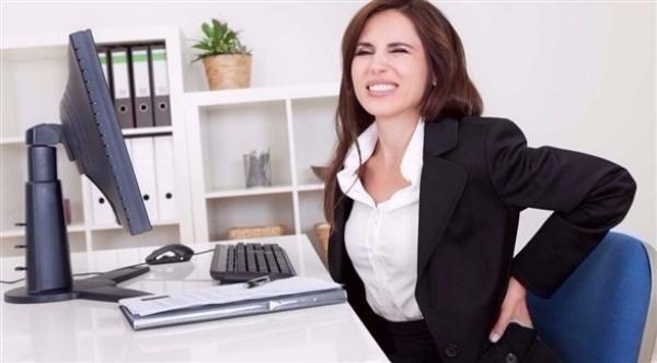 دراسة: أضرار كثرة الجلوس تعادل أضرار التدخين