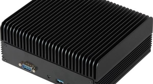 كمبيوتر صغير بتقنية تبريد مبتكرة