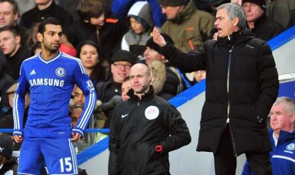 مورينيو يهاجم المصري صلاح: عليك أن تعود الى مرحلة التكوين قبل أن تصبح لاعب كرة قدم