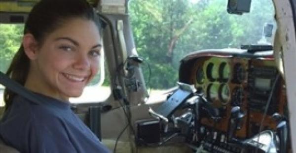 ناسا تجهز فتاة عمرها 17 عاما لتصبح أول إنسان على المريخ