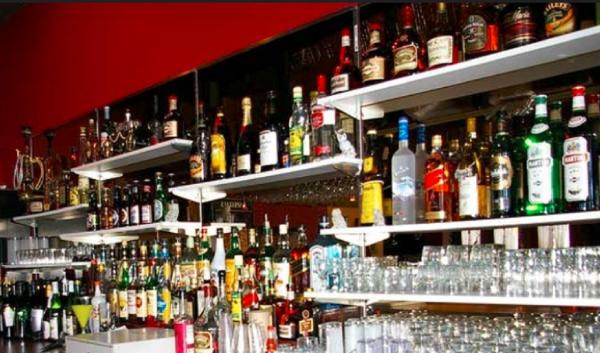 فاس..الاطاحة بشخص متورط في المتاجرة بخمور الأسواق الممتازة وهكذا كان يحصل عليها!