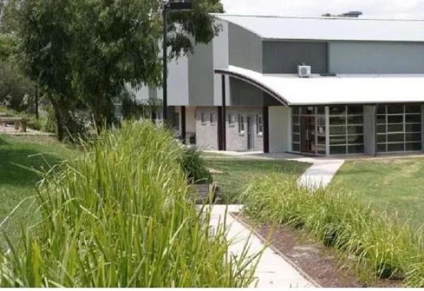 التنمر المدرسي يدخل طفلا إلى المستشفى بعد إجباره على القيام بهذا الفعل! (صورة)