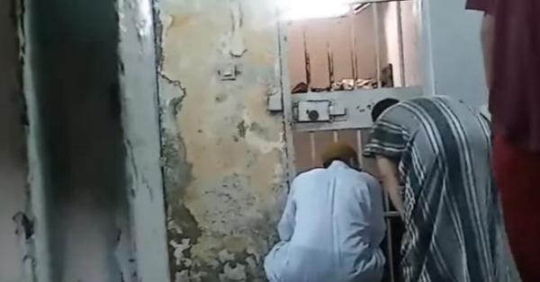 شاهد سجن "عكاشة" أجواء داخل السجن ظروف قاسية