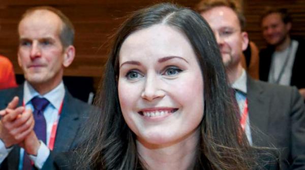 أصغر رئيسة وزراء في العالم تتولى منصبها (فيديو)