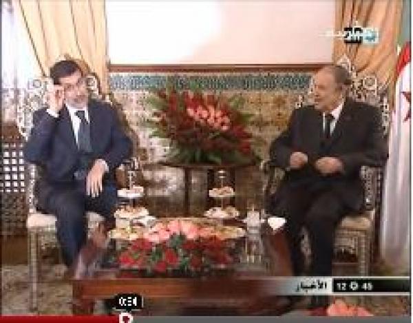 الحكومة الجديدة تراهن على سياسة خارجية متوازنة 
