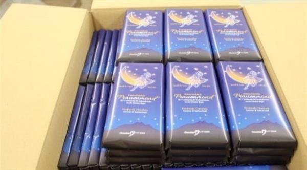 شركة سويسرية تنتج شوكولاتة تخفف آلام الدورة الشهرية