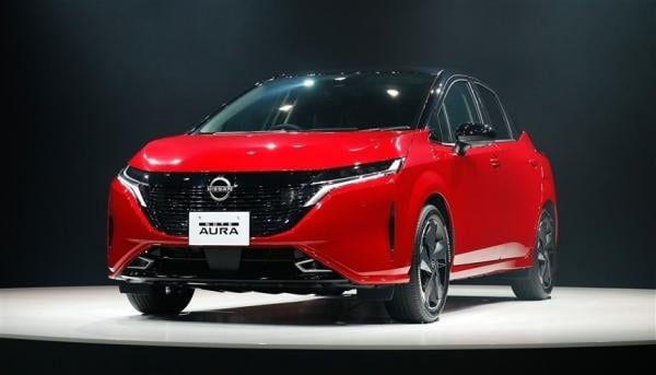 نيسان تسحب 700 ألف سيارة من سوق اليابان