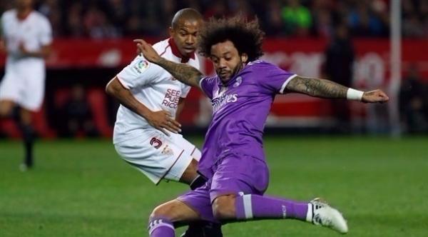 إشبيلية يلحق الهزيمة الأولى بريال مدريد بعد 40 مباراة (فيديو)