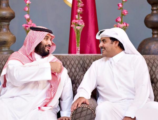 مجتهد : ولي عهد السعودية خطط للإطاحة بأمير قطر مستعينا بمقرب من " آل ثاني " لكن ...