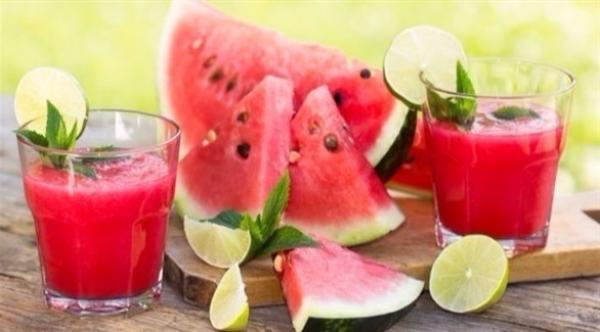 أطعمة ومشروبات للتصدي لحر الصيف