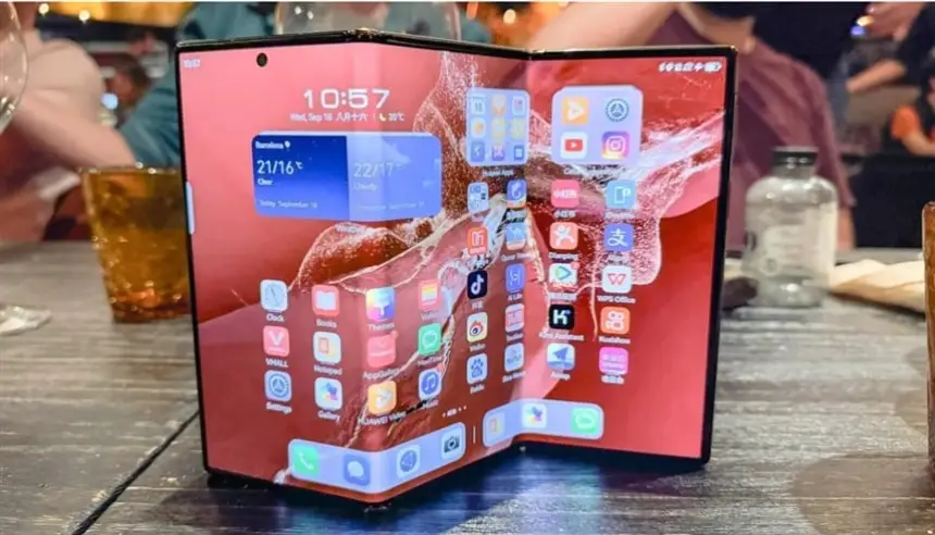 سامسونغ تقترب من إطلاق أول هاتف ثلاثي الطي: Galaxy Z TriFold