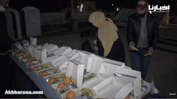 شباب بالصخيرات يطلقون مبادرة رائعة لإيواء وإطعام أشخاص في وضعية الشارع تزامنا مع موجة البرد القارس