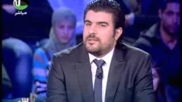 ياسين احجام يجمع بين الفن و السياسة