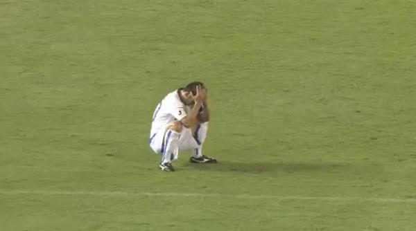 حارس مرمى ومهاجم يتنافسان على لقب اللاعب الأكثر رعونة في اليابان
