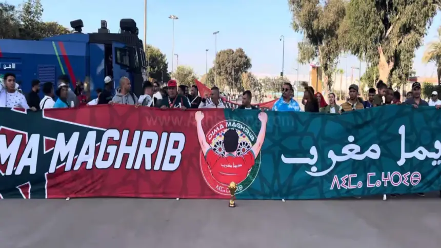 كواليس دخول الجماهير ملعب مولاي عبدالله لحضور مباراة أسود الأطلس والكونغو