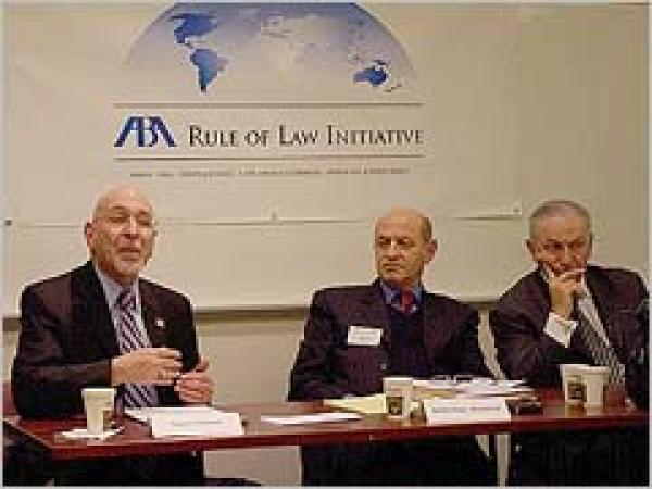 لقاء بواشنطن يبرز \'الإرادة السياسية القوية\' للمغرب لمحاربة الرشوة