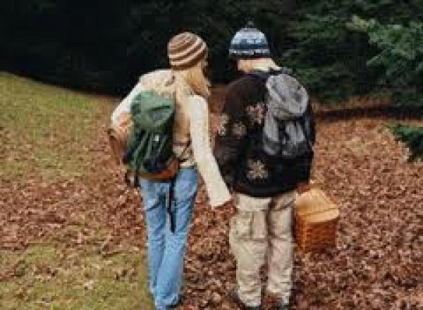 صداقة الجنسين مفيدة للفتيان وليس للفتيات 